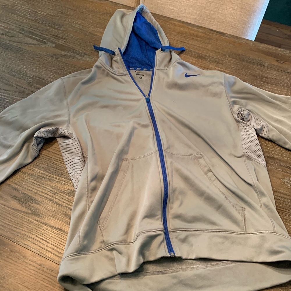 Nike zip up hoodie lg